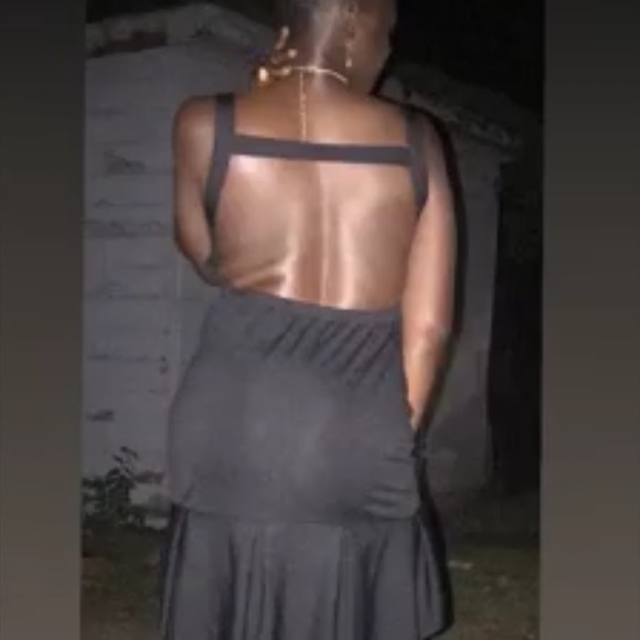 Meet your Posher, Krystal - Picture 2 of 4